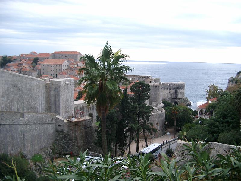 IMGP5156.JPG - View of the Town Walls